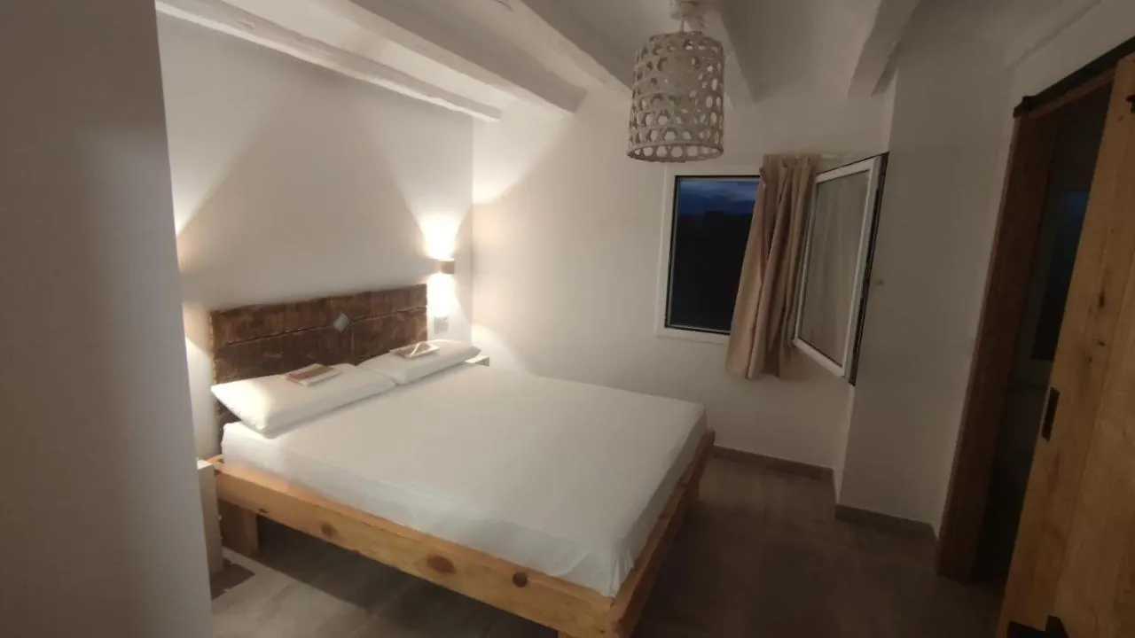 Holiday home Mas Mido Villa Sant Jaume d'Enveja